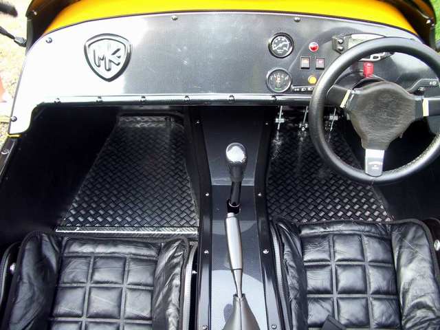 Rescued attachment zzr1100 interior.jpg